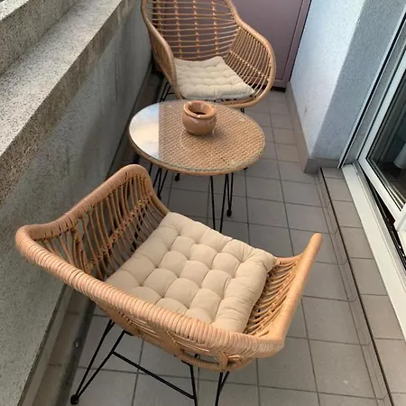 Avec Netflix - Proche De Renens Gare Ecublens (Vaud)